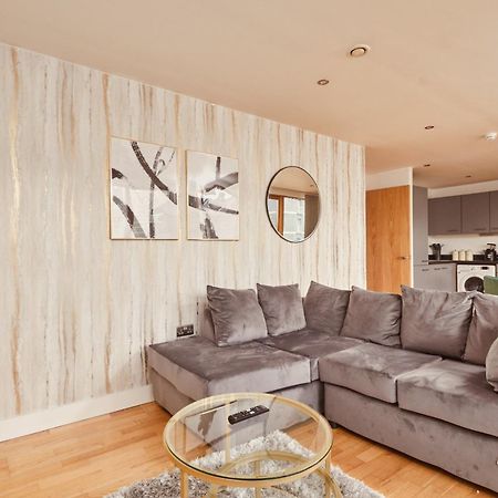 Central Leeds Dock Apt, Free Secure Parking! 2 Bed Dış mekan fotoğraf