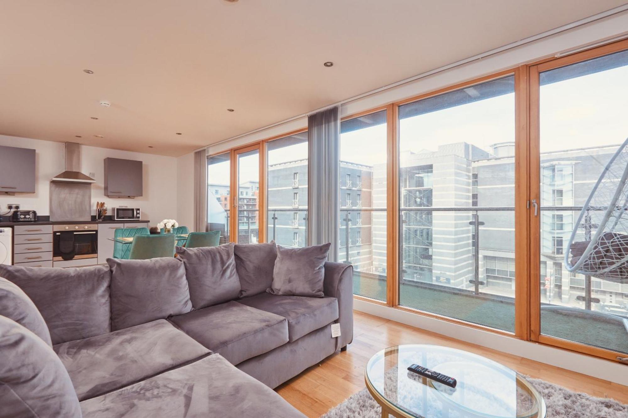 Central Leeds Dock Apt, Free Secure Parking! 2 Bed Dış mekan fotoğraf